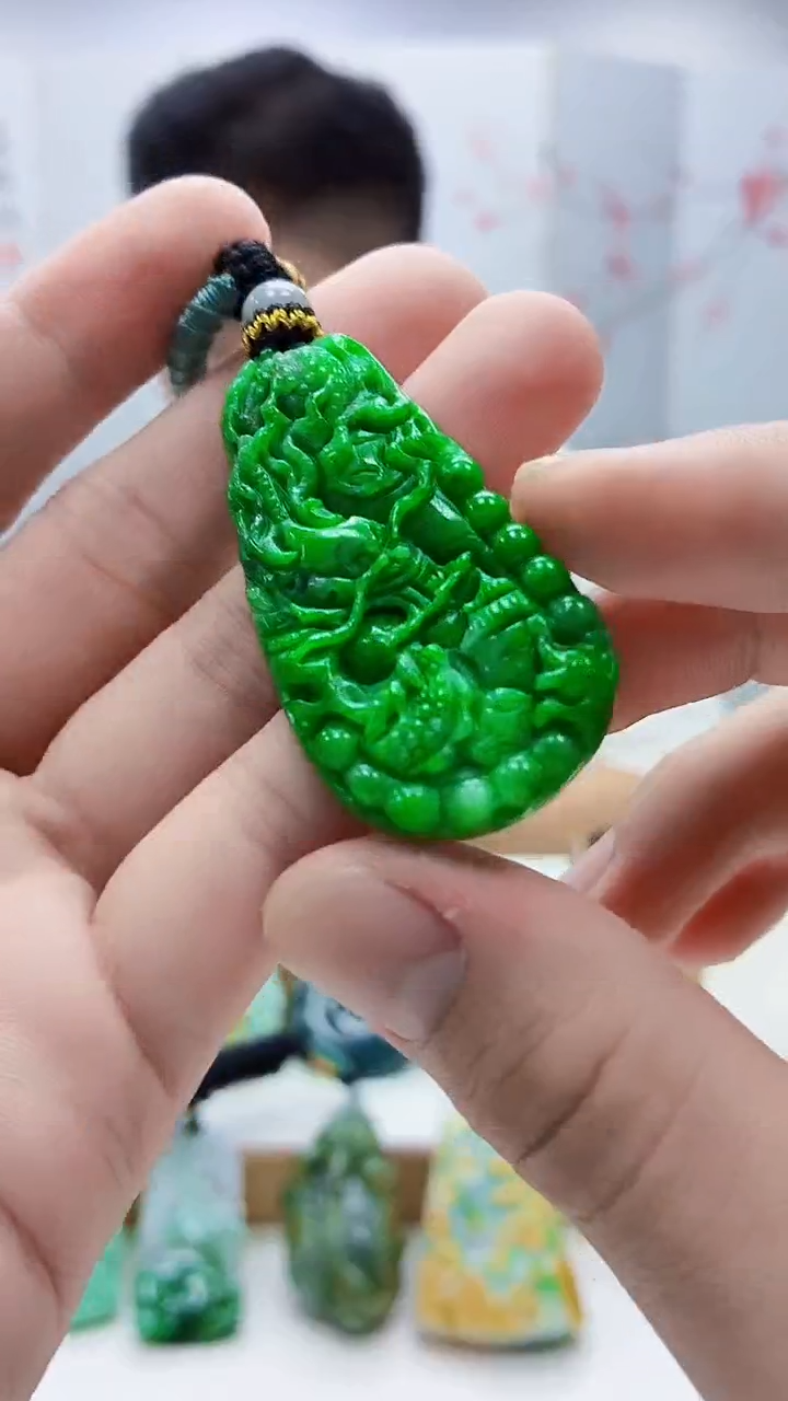 未镶嵌定制翡翠雨***…4917bb-毛货挂件