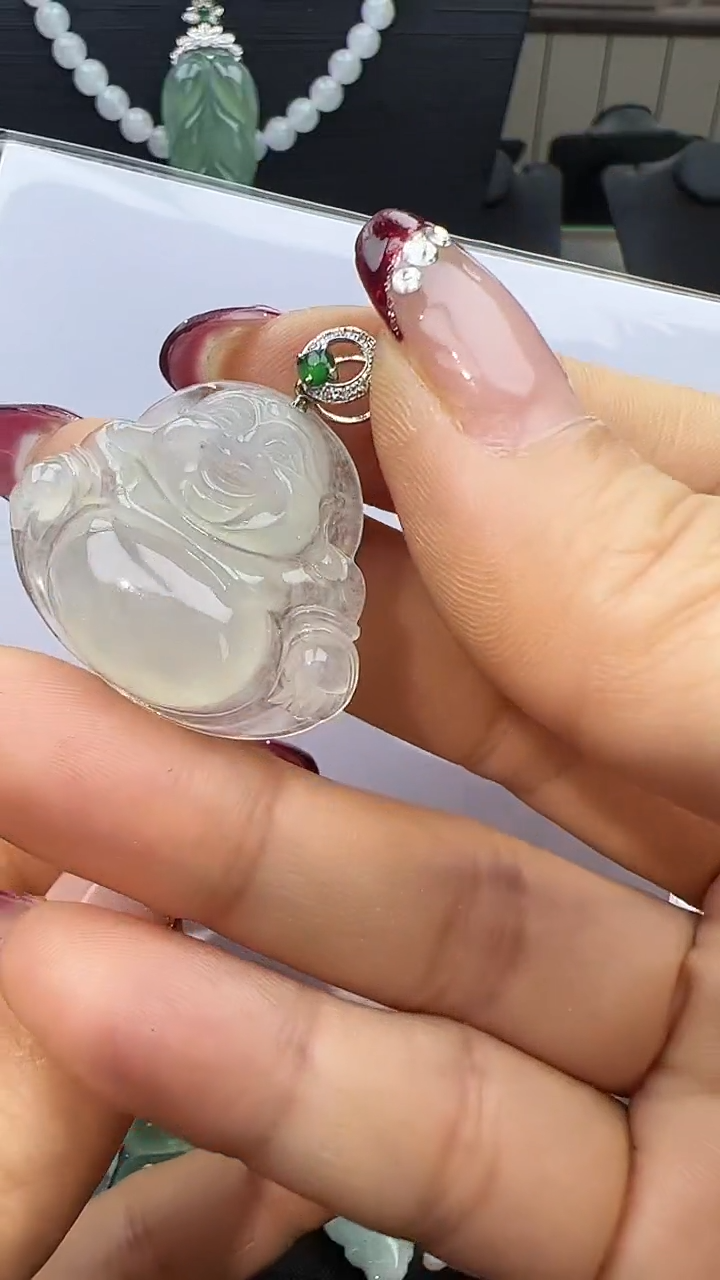 【闪购商品】翡翠颈饰18K金镶嵌佛公