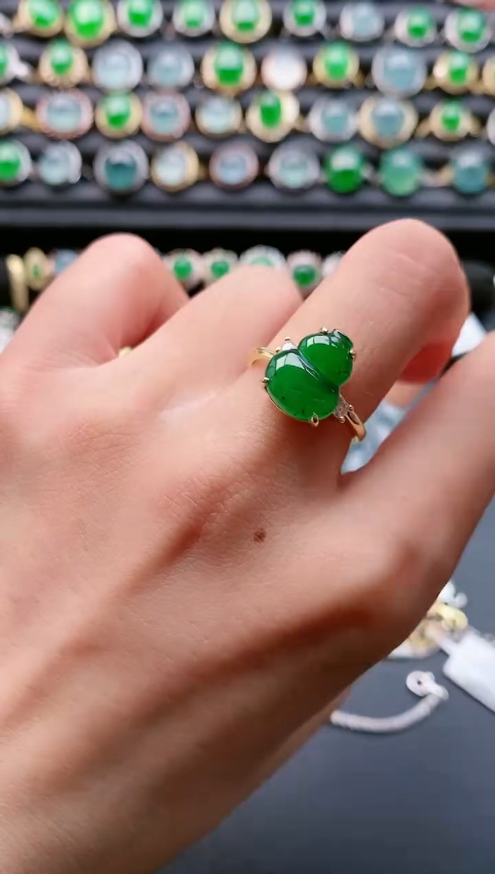 【闪购商品】翡翠戒指银S925镶嵌111111