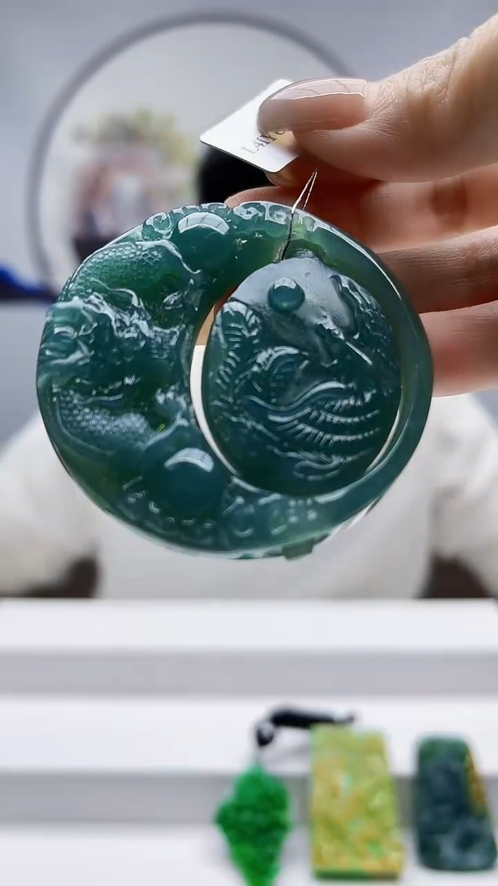 未镶嵌定制翡翠毛货-挂件108