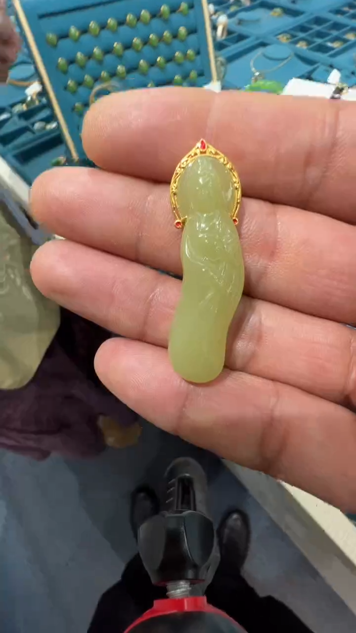 【闪购商品】和田玉吊坠18K金镶嵌和田玉吊坠多样性发货拍一发一