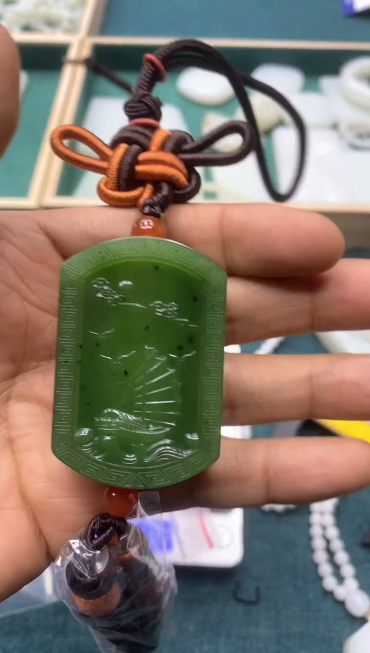 【闪购商品】定制和田玉精品挂件