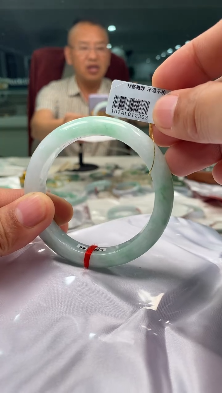 未镶嵌手镯翡翠三哥专属链接圈口 55编码 2303多样性发其一