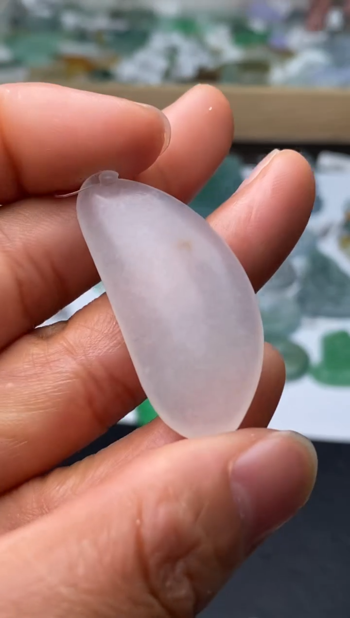 【闪购商品】定制翡翠未镶嵌翡翠毛货~