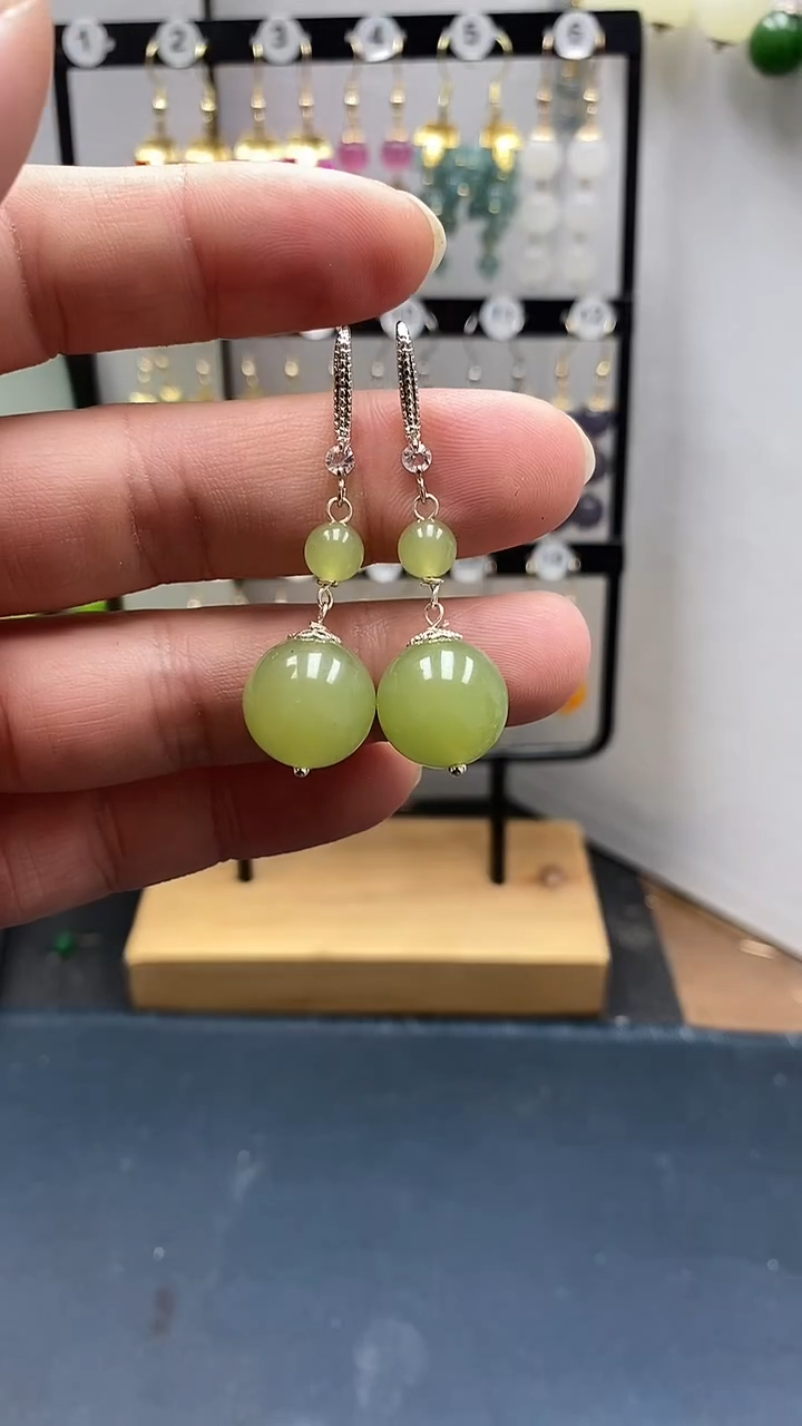 银S925镶嵌和田玉耳饰尺寸14mm连珠A4