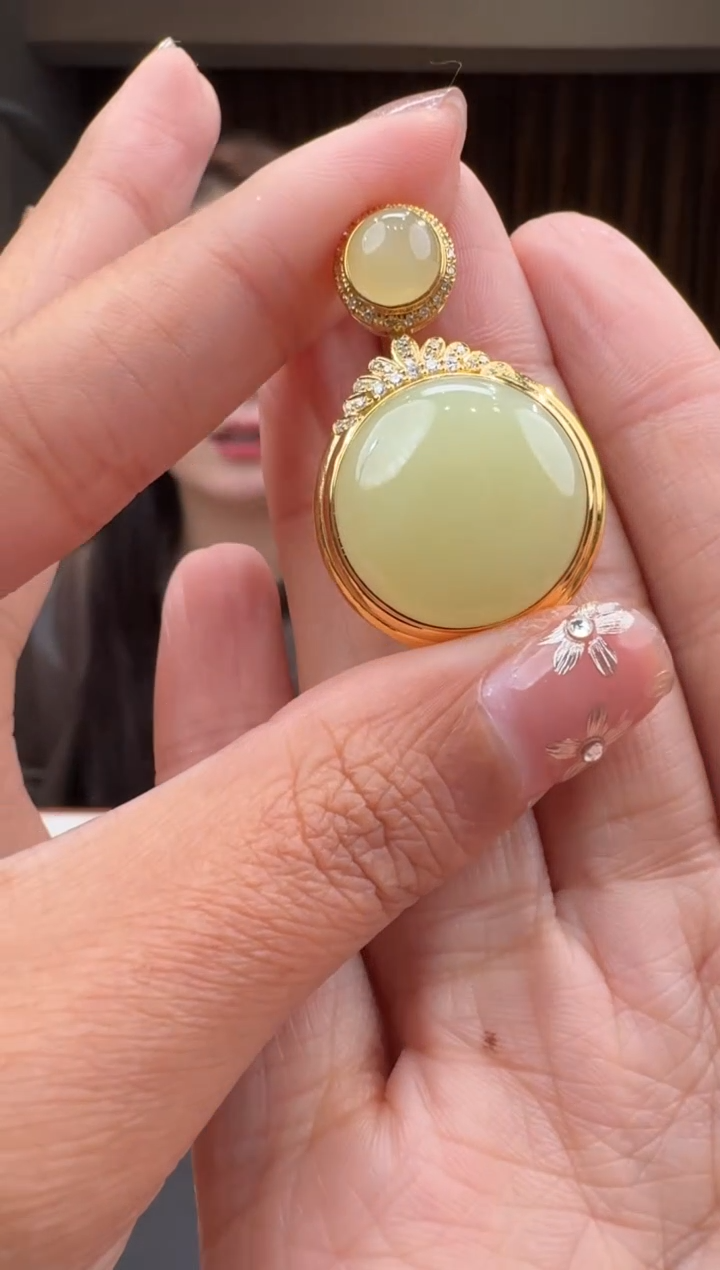 【闪购商品】和田玉13518K金镶嵌1.31冰冰多样性发货