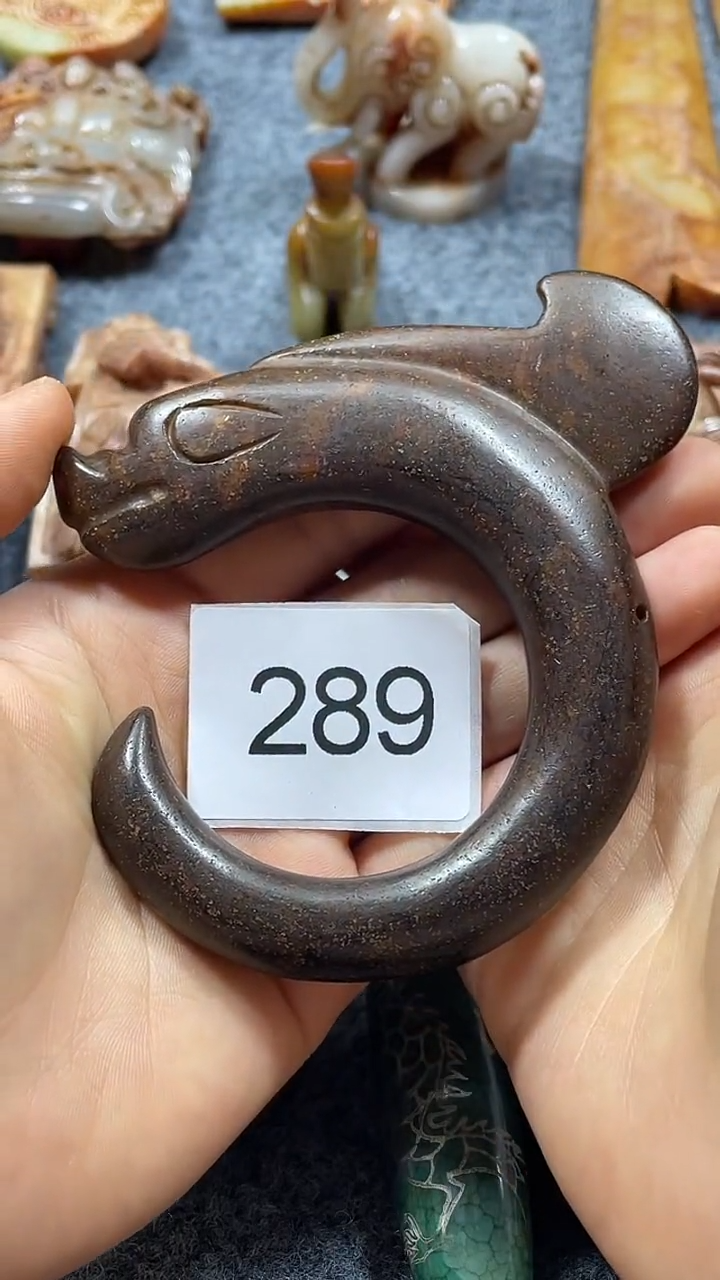 【闪购商品】蛇纹石玉颈饰未镶嵌1