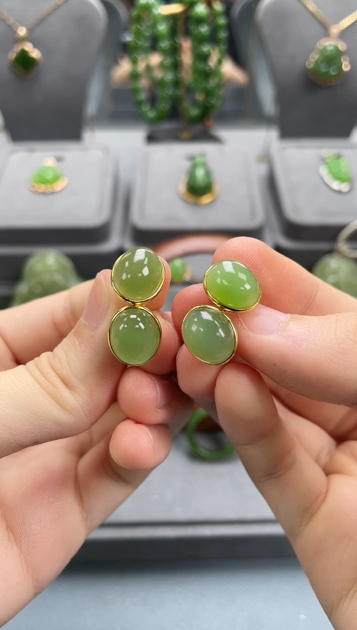 银S925镀金镶嵌和田玉耳饰银S925镀金镶嵌 和田玉 耳饰