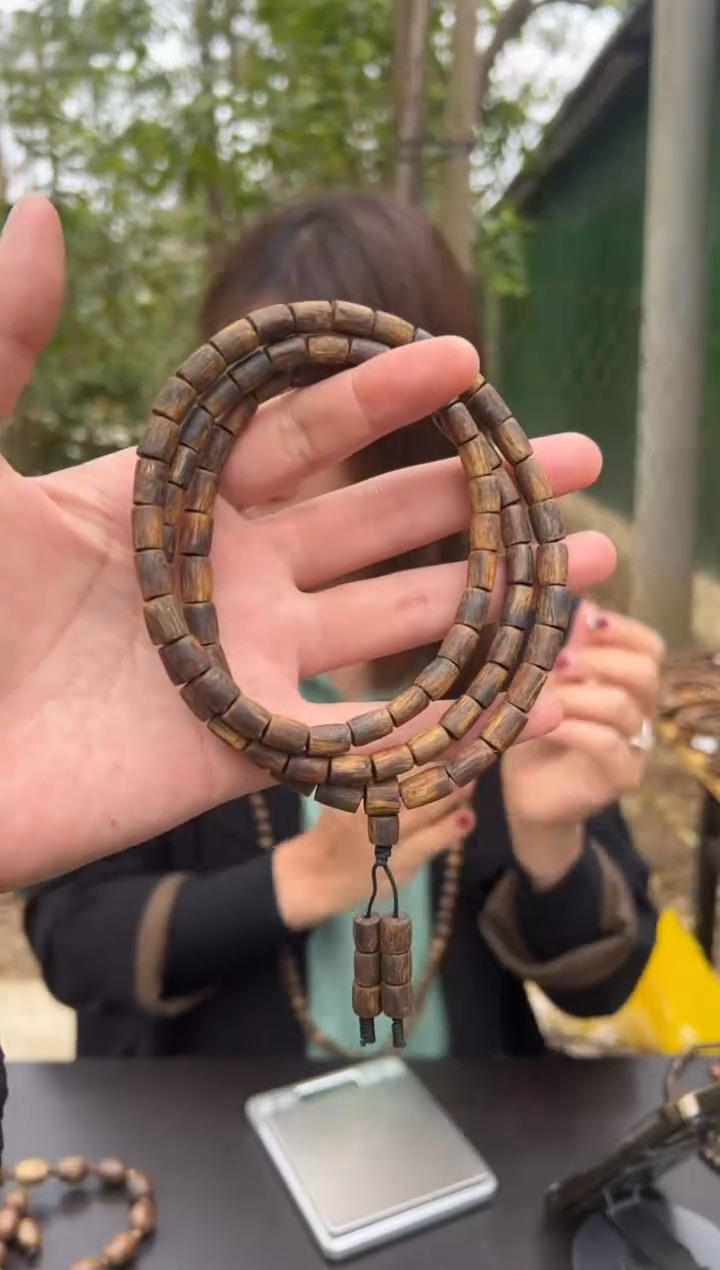 【闪购商品】沉香手串26克乌身圆叶沉水手串