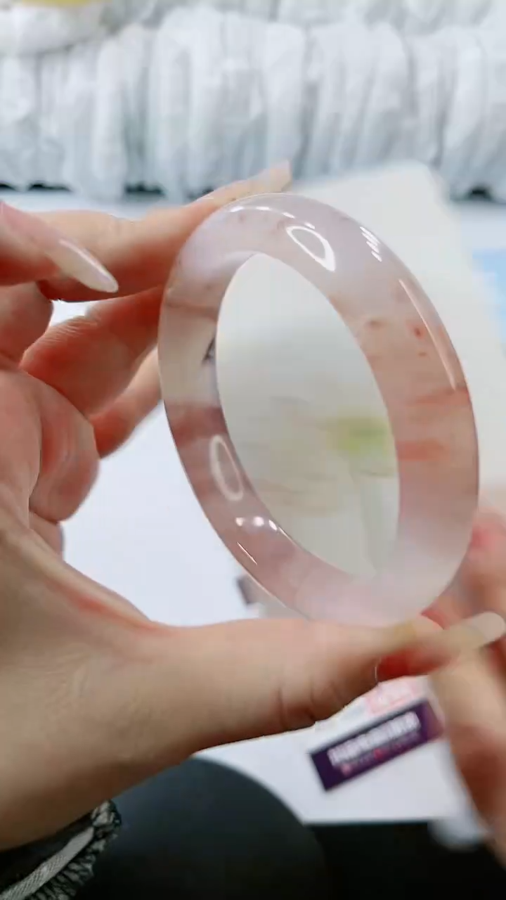 【闪购商品】石英质玉手镯未镶嵌多样性发货P687