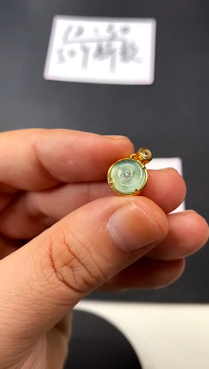 【闪购商品】翡翠颈饰银S925镀金镶嵌买断价