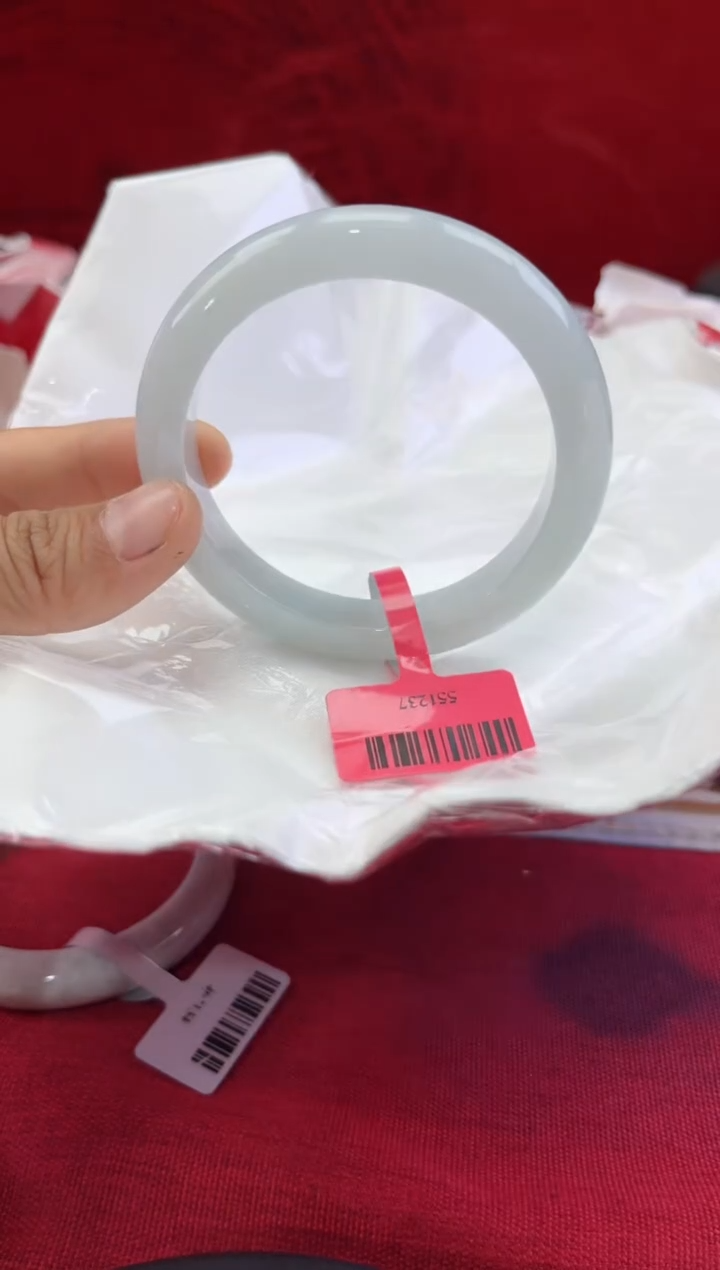【闪购商品】翡翠手镯未镶嵌5翡翠手镯