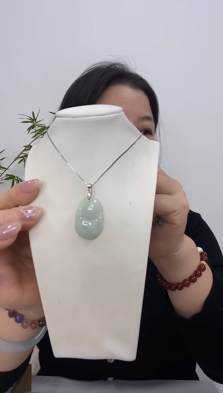 【闪购商品】翡翠颈饰银S925镶嵌葫芦赠合金链