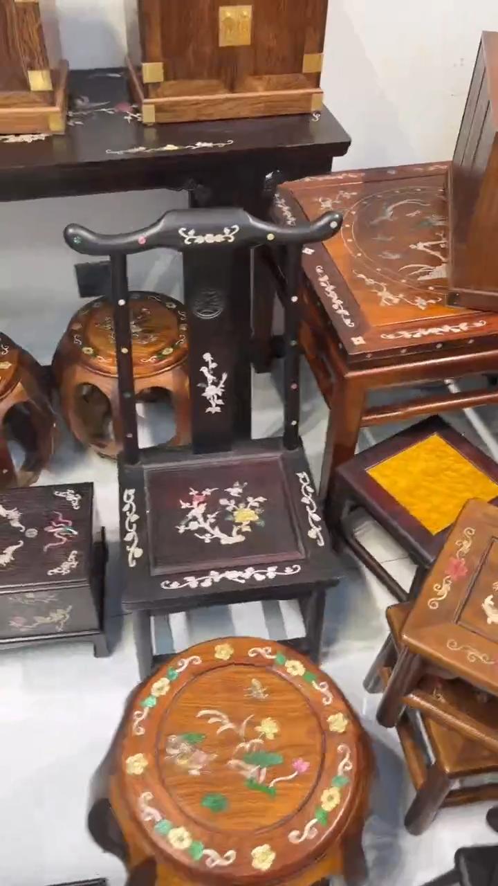 【闪购商品】木紫檀鸟踏花枝靠背椅