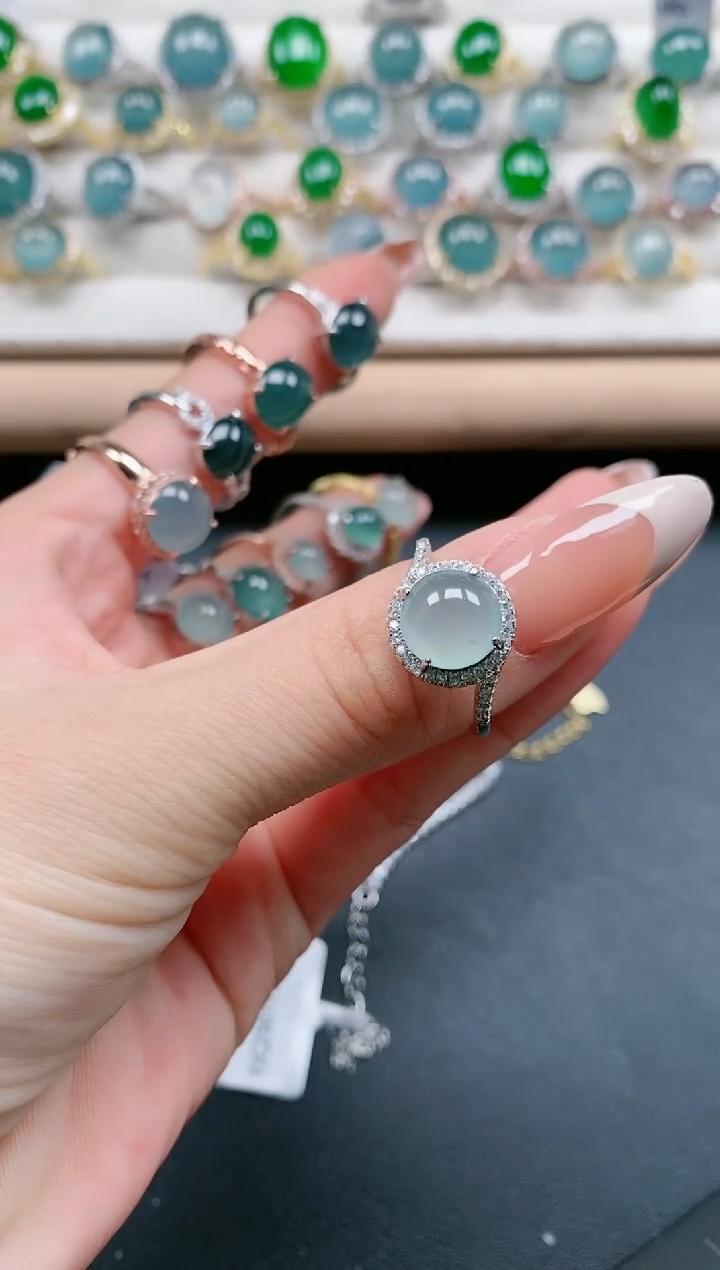 【闪购商品】翡翠戒指银S925镶嵌111111