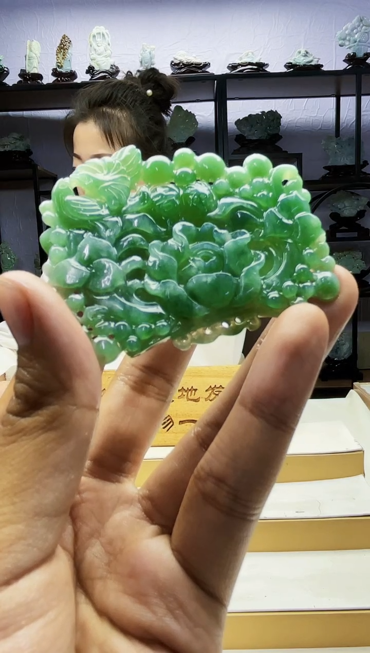 【闪购商品】定制翡翠未镶嵌毛货02130066