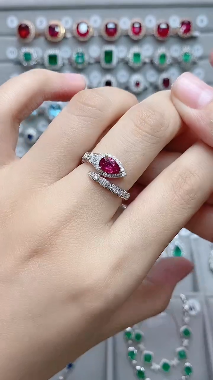 【闪购商品】红宝石18K金戒指18K金镶嵌·