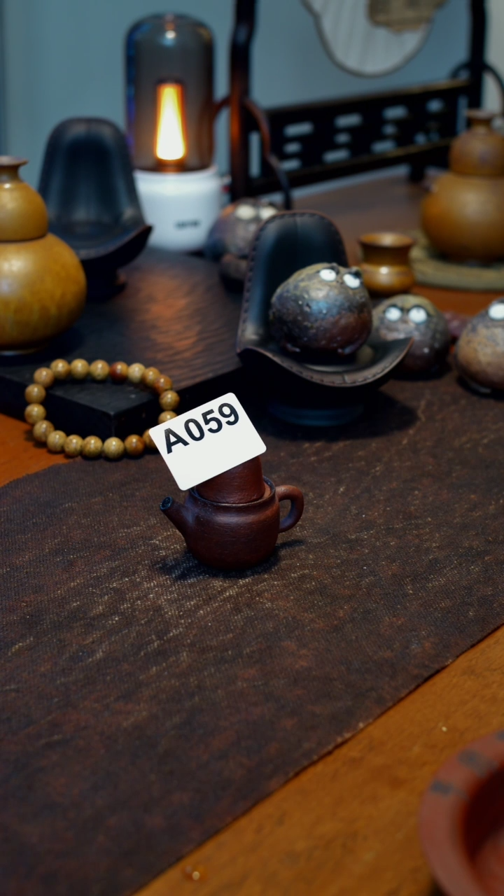 【闪购商品】紫砂宝宝壶一壶一杯059