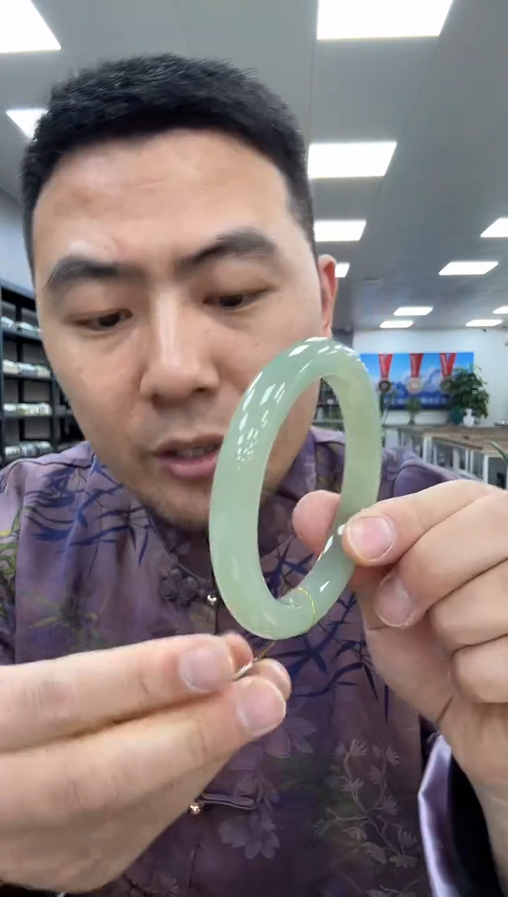 【闪购商品】和田玉手镯未镶嵌60.5  311