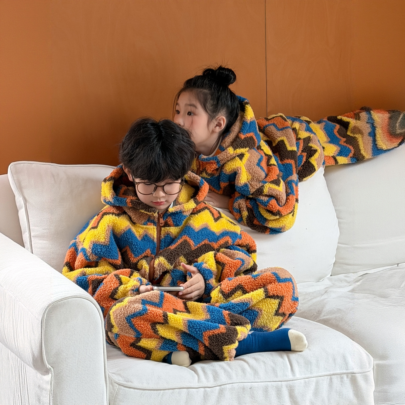 男女儿童加厚家居服套装兄妹姐弟装2025冬韩版保暖外穿睡衣两件套