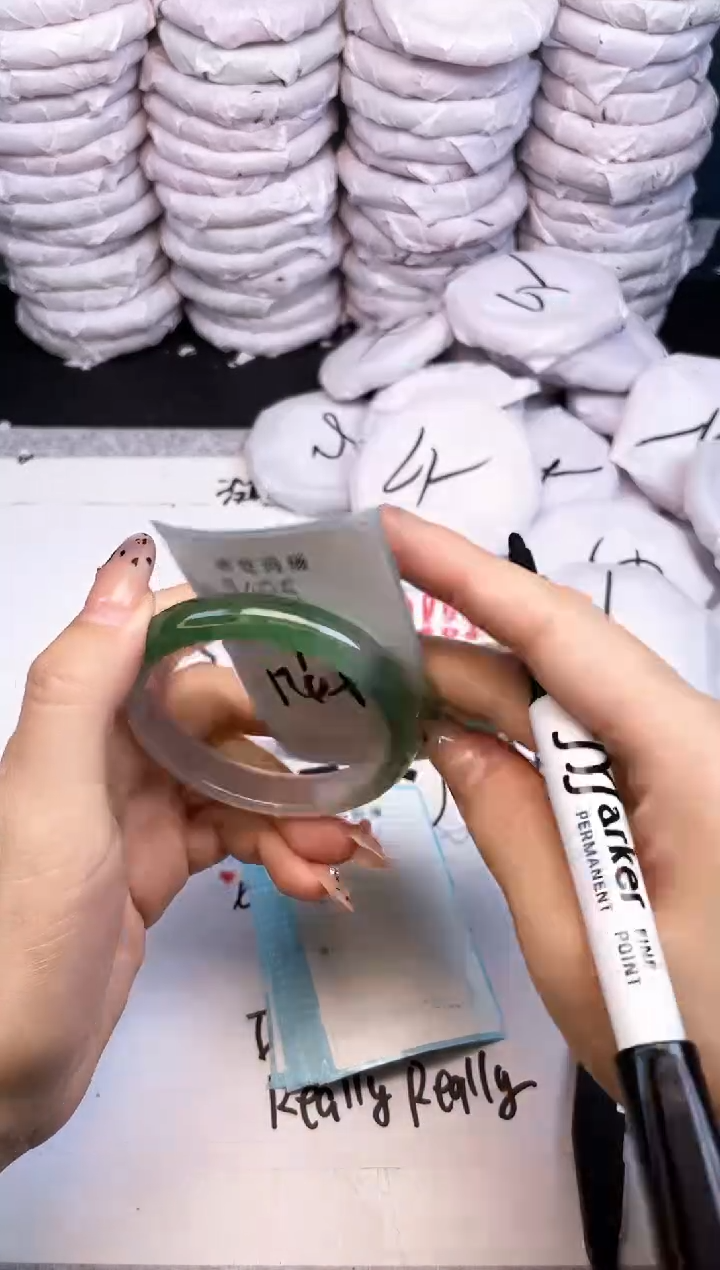手镯玛瑙/玉髓未镶嵌3495