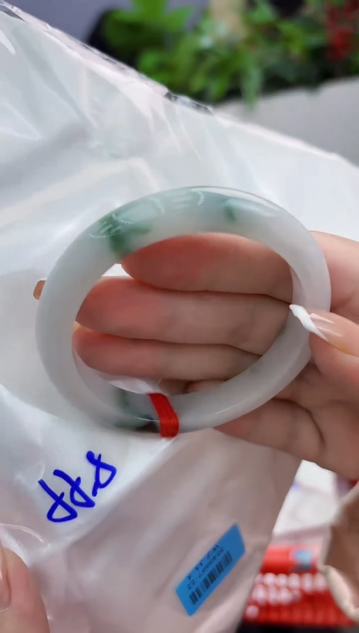 【闪购商品】翡翠手镯未镶嵌翡翠手镯