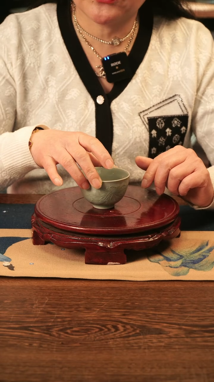 【闪购商品】越窑釉 杯杯（菊花