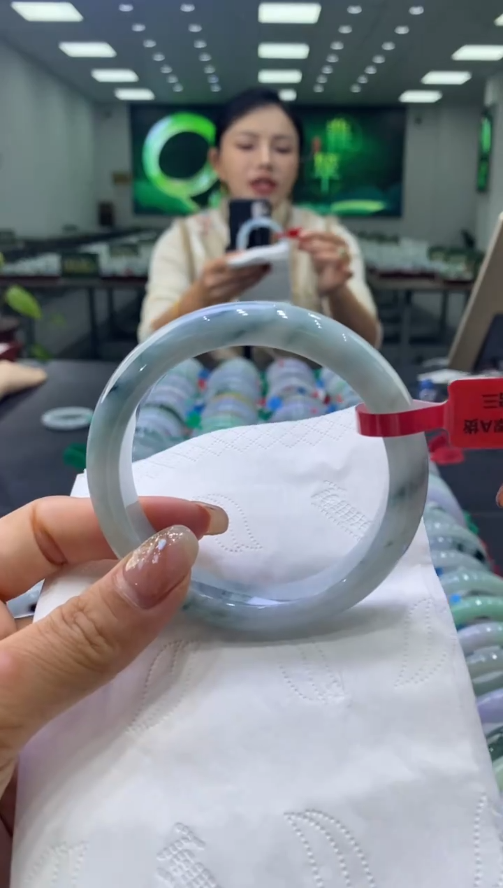 未镶嵌手镯翡翠00002591