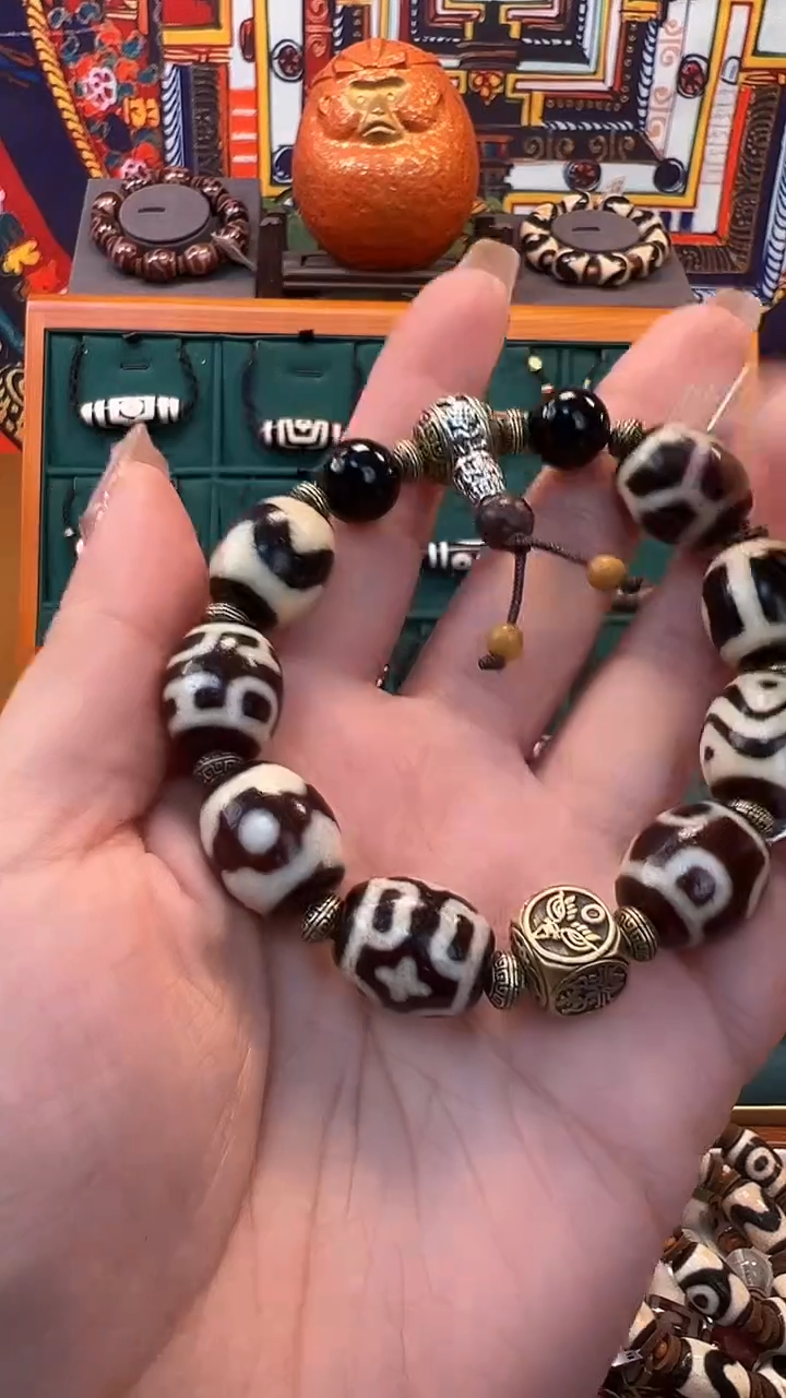 玛瑙/玉髓（覆膜）颈饰合金3（微瑕）