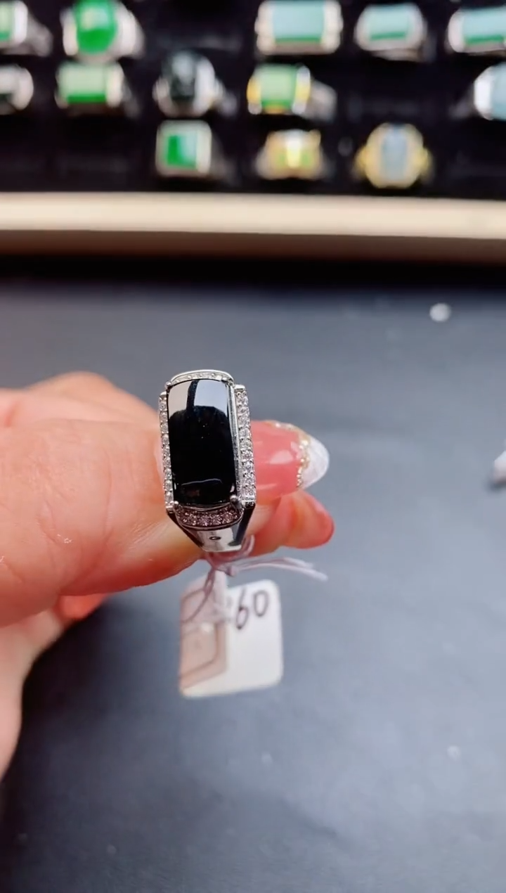 【闪购商品】翡翠戒指银S925镶嵌50805