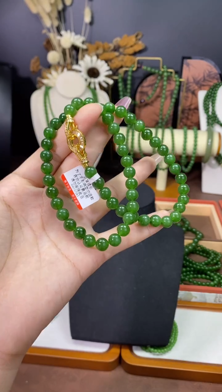 【闪购商品】和田玉（碧玉）颈饰未镶嵌8辣绿锁骨链