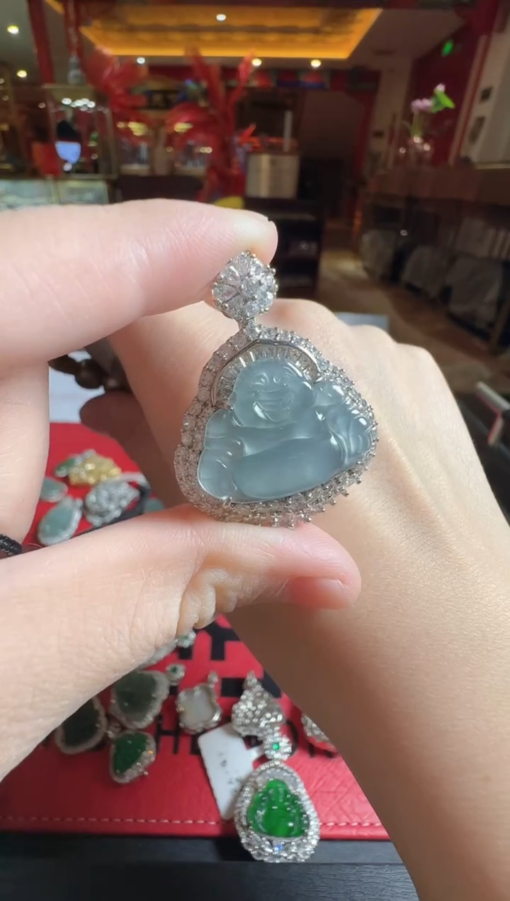 颈饰未镶嵌翡翠翡翠