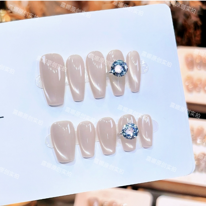 【忘情水】纯手工穿戴甲简约冰透裸粉色极光猫眼亮面光疗美甲贴成品