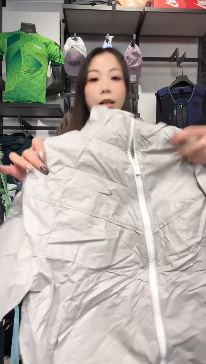 1058编码 瑕疵款直播间过款为准 尺码