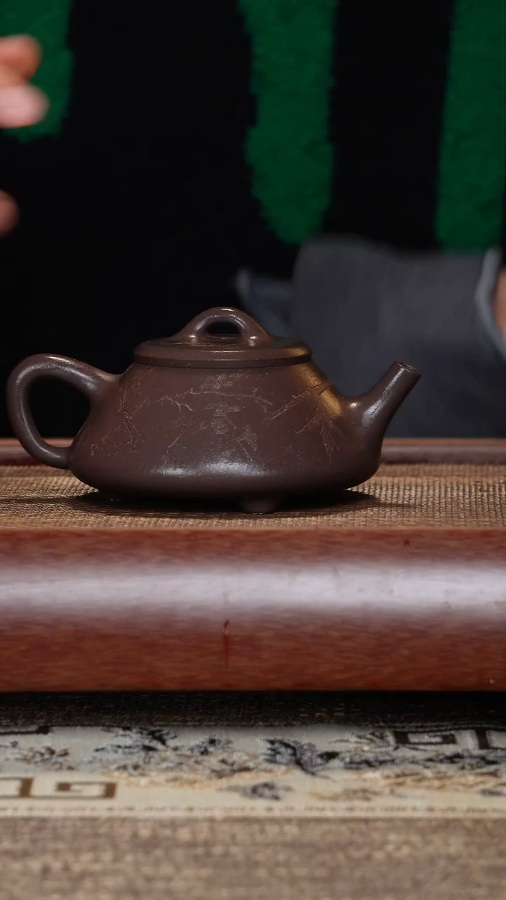【闪购商品】紫砂茶壶任瓢天青刻绘半手工