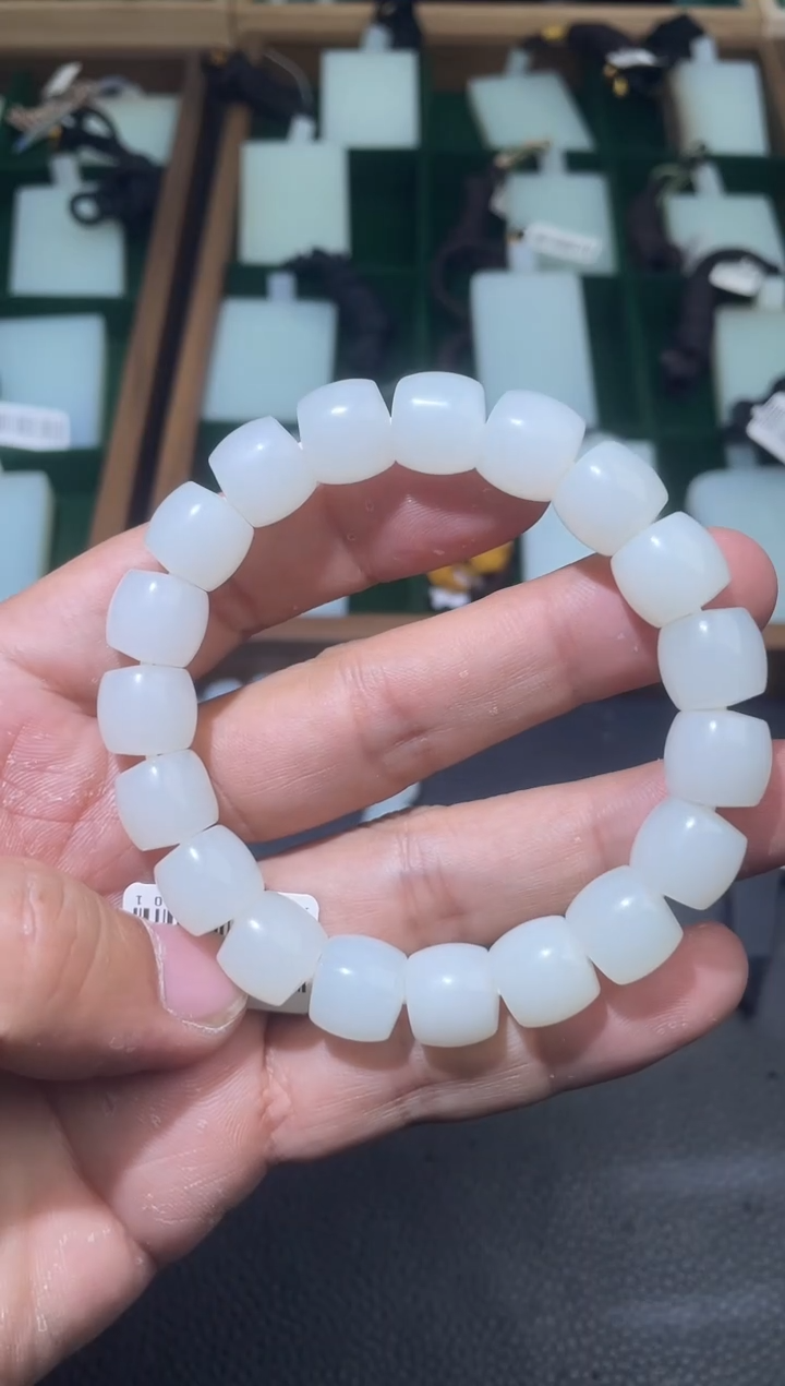 未镶嵌手串和田玉手串卡12