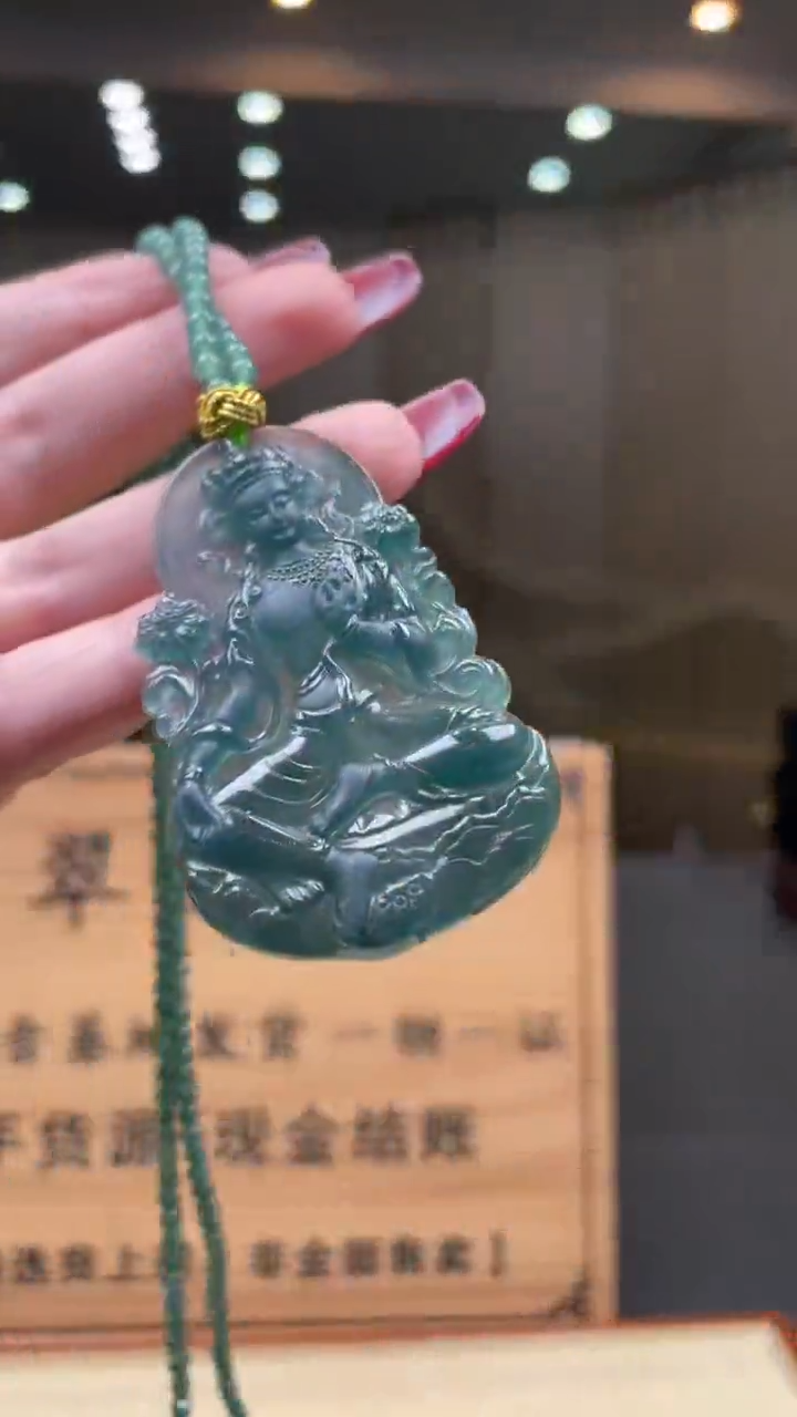 【闪购商品】定制翡翠未镶嵌      *A67 (只发一件)