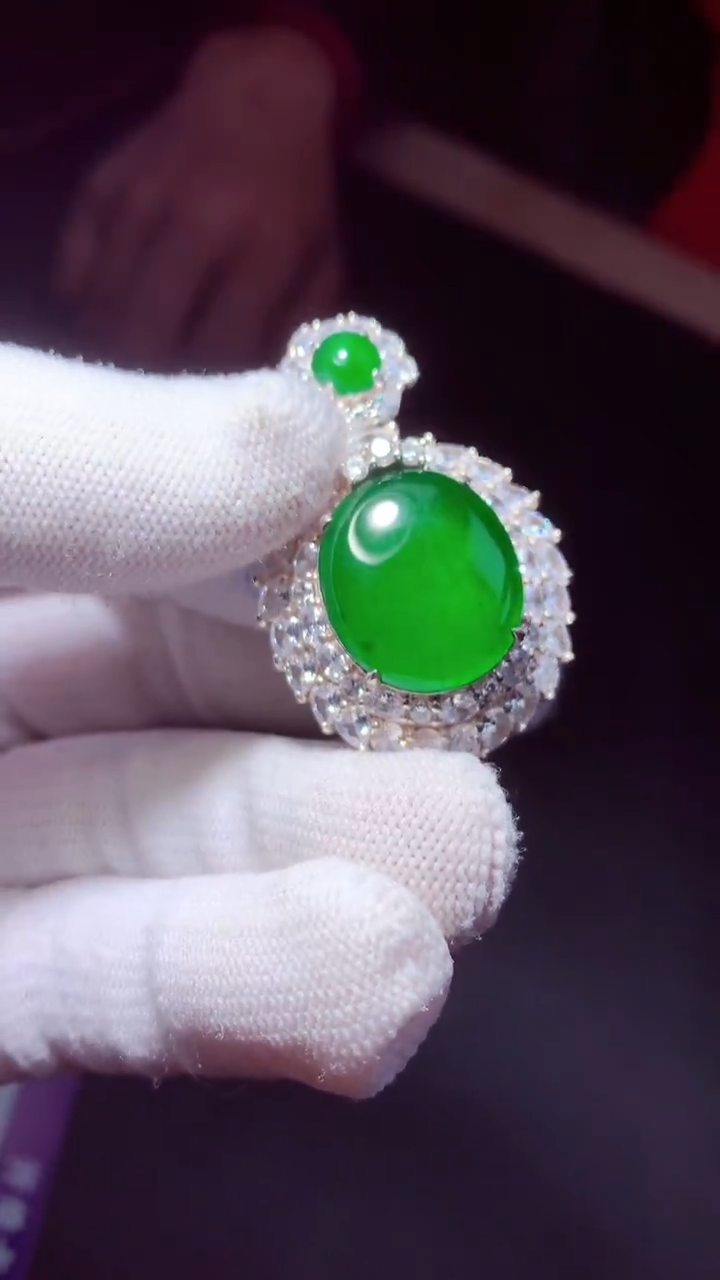 【闪购商品】定制翡翠未镶嵌N多样性发货拍一发一