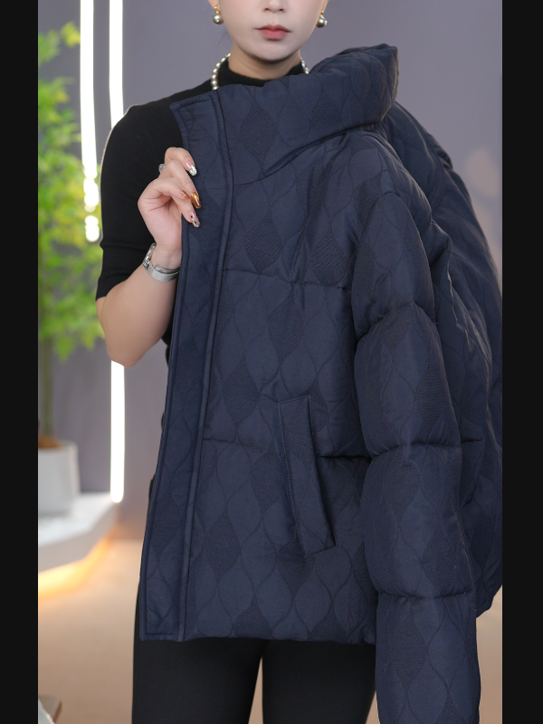 简约时尚宽松舒适厚款羽绒服2025冬季新款遮肉显瘦保暖上衣