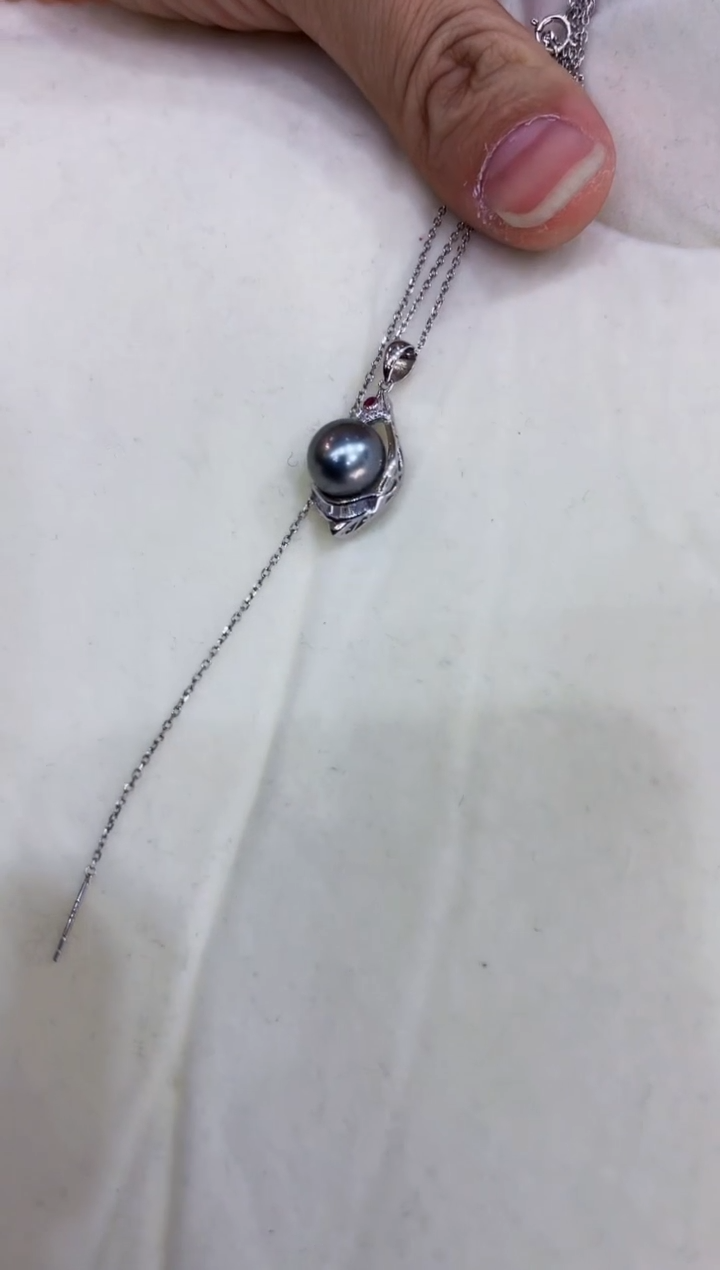 【闪购商品】海水珍珠吊坠(赠链)银S925镶嵌大溪地