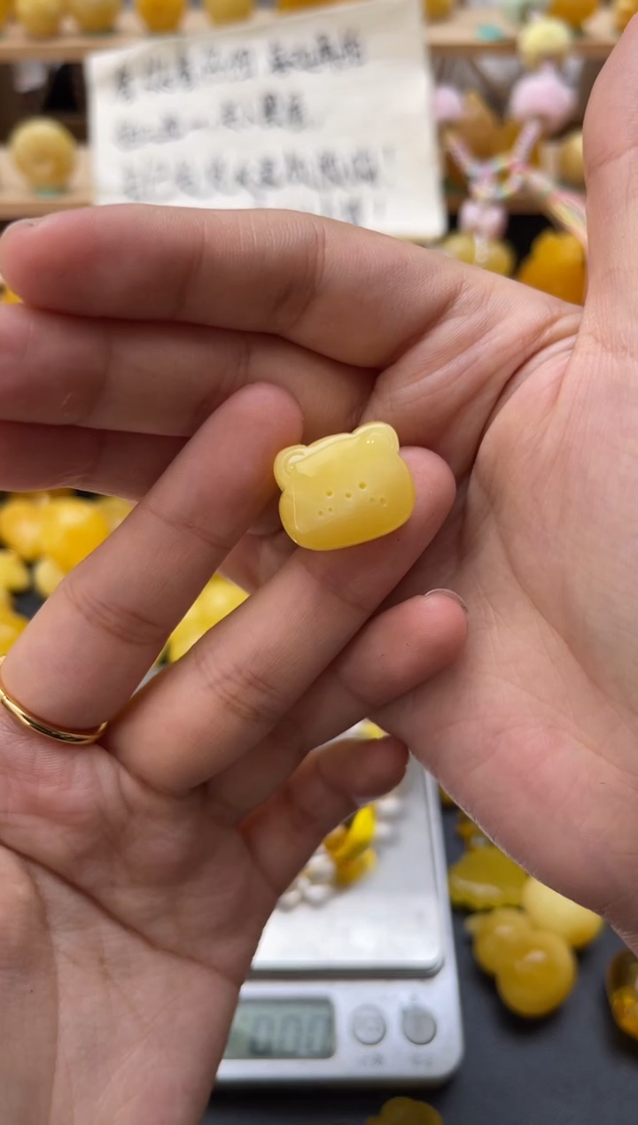 琥珀未镶嵌珠宝奇石053琥珀蜜蜡微瑕