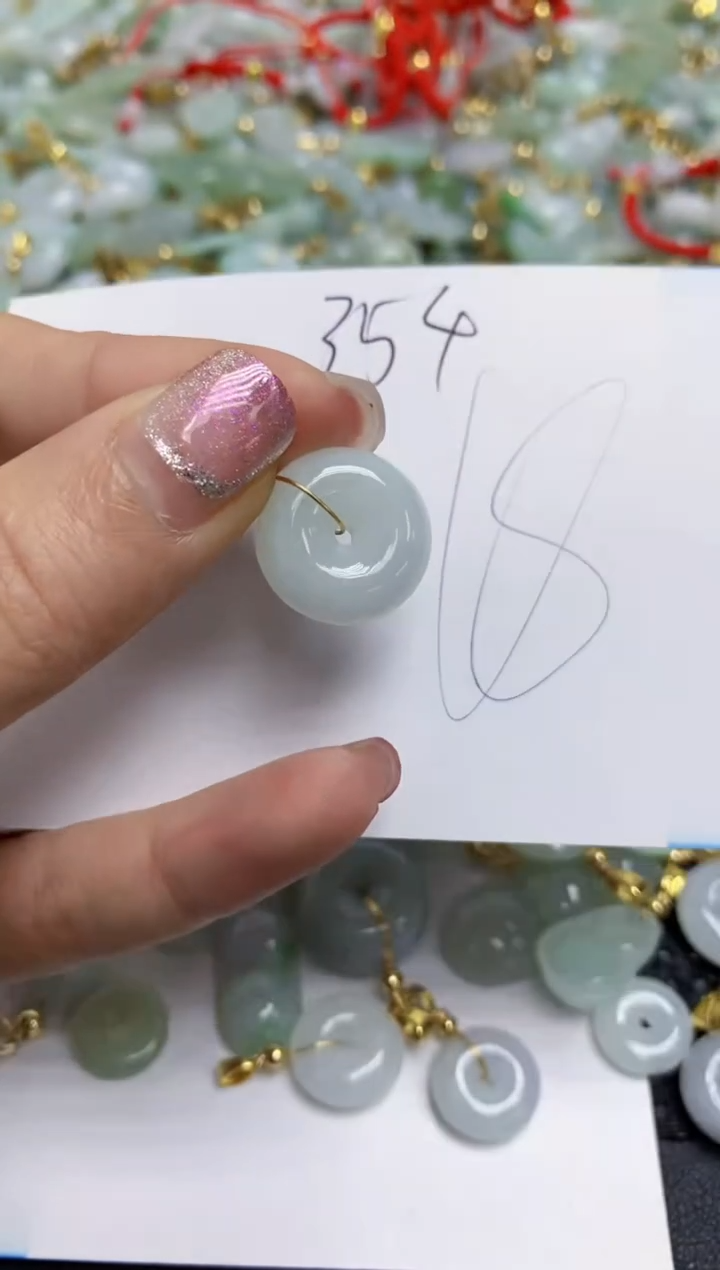 【闪购商品】翡翠颈饰合金天然翡翠A货