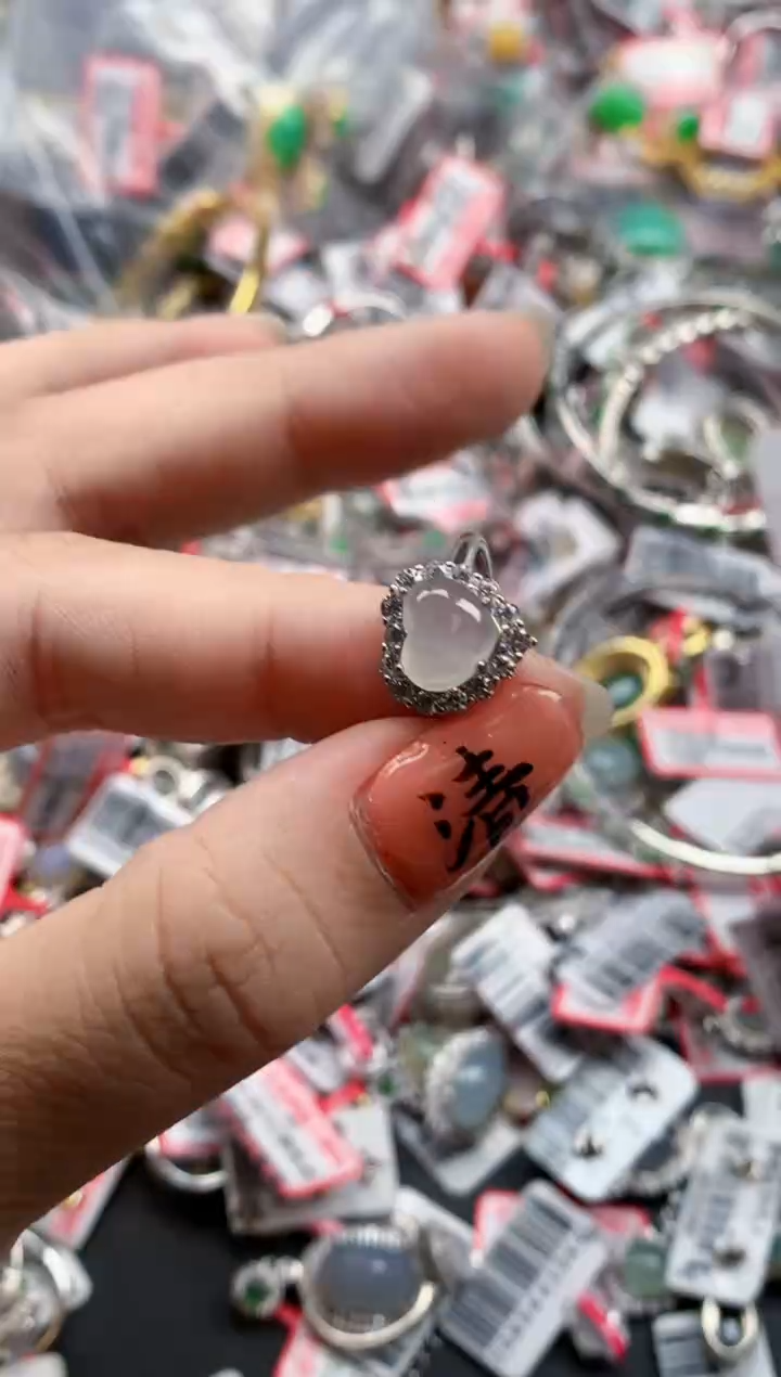 银S925镶嵌戒指翡翠天然A货缅甸翡翠