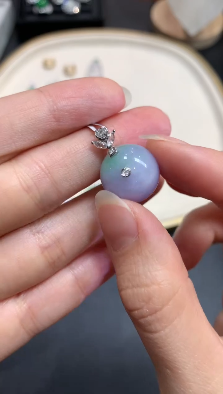 【闪购商品】翡翠吊坠(不含链)18K金镶嵌A861|3800