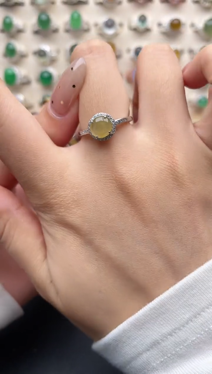 【闪购商品】翡翠戒指银S925镶嵌一物一证一礼盒