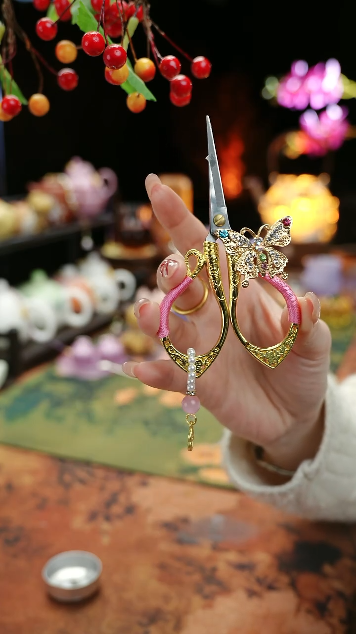 【闪购商品】粉色蝴蝶茶袋小剪刀