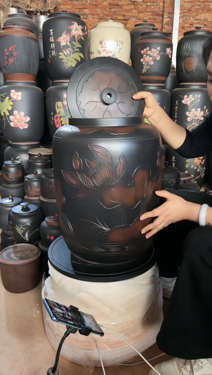 【闪购商品】壶完品 水缸 高51cm 36升 荷花