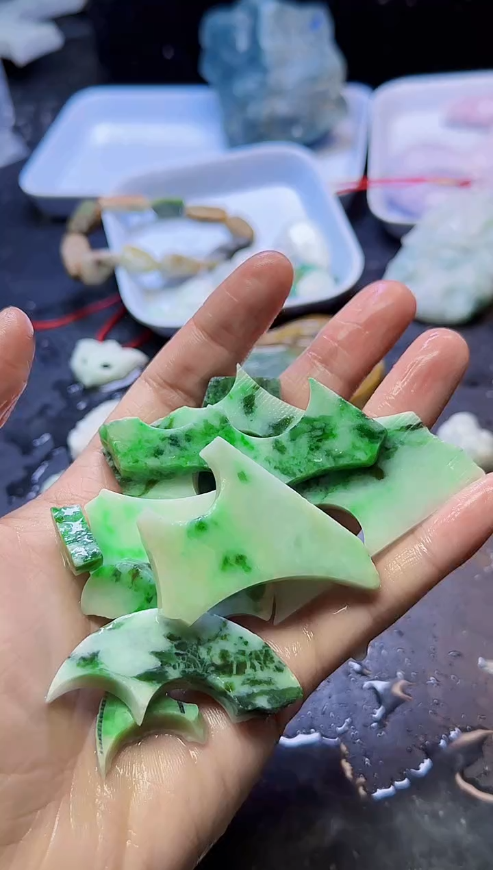 颈饰未镶嵌翡翠063天然A货翡翠