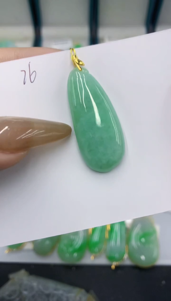 颈饰未镶嵌翡翠111111