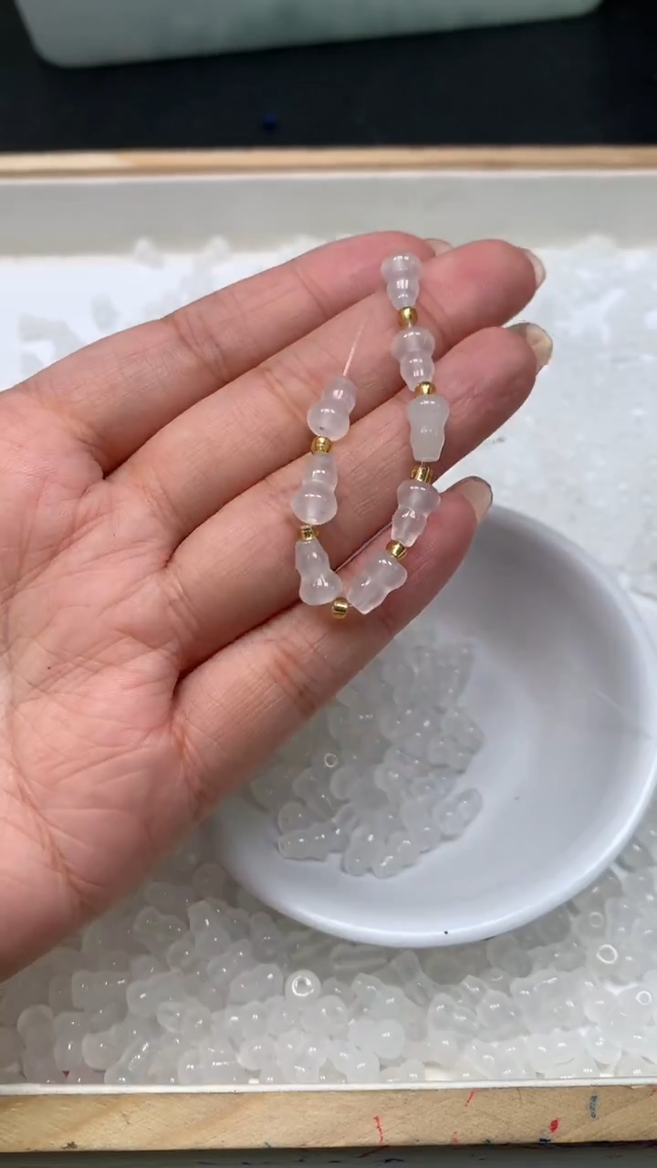 未镶嵌散珠玛瑙/玉髓E812 荔枝冻 葫芦6*9mm10颗5元